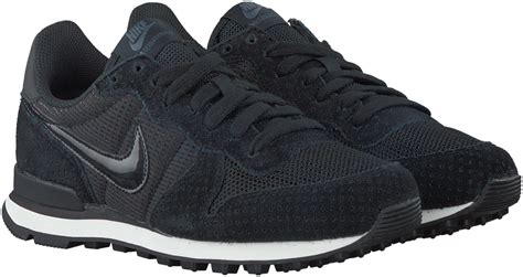 nike vrouwen schoenen zwart|nike sportkleding dames.